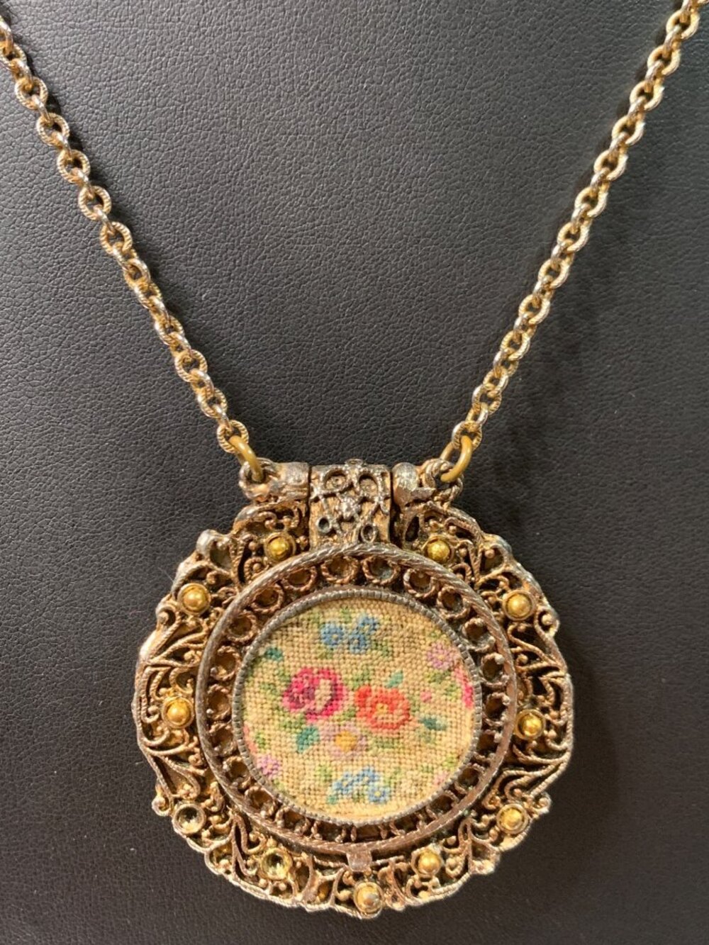 Vintage Floral Locket Necklace With Embroidered Design & Ornate Gold-Tone Chain